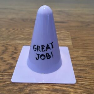Teaching Tree Motivational Reward Cones “Great Job”-Purple (12 Cones)